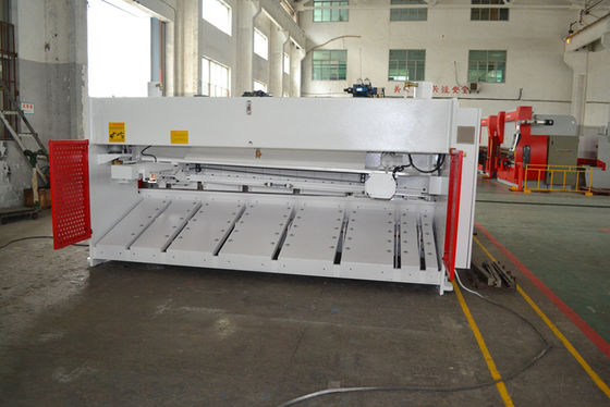 Plaka Metal Kesme 6 Metre için 16mm CNC Hidrolik Kesme Makinesi E21sNC